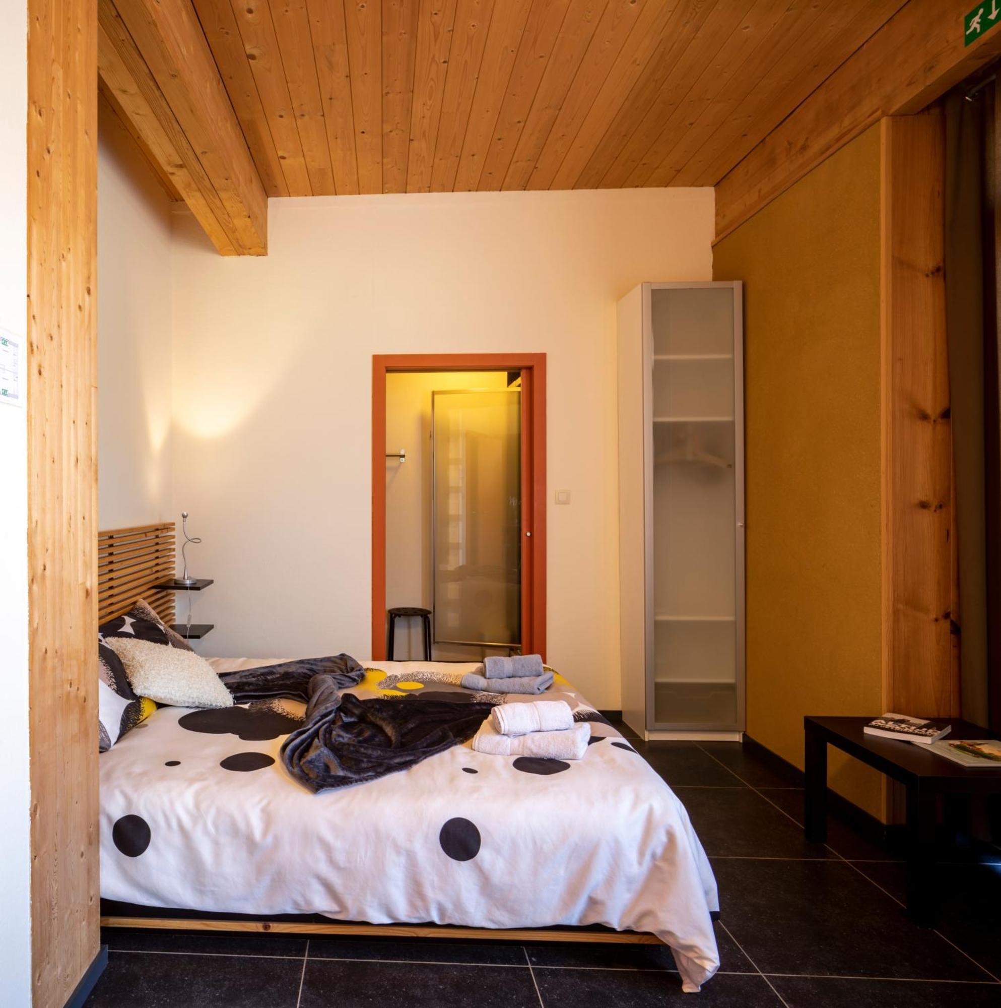 B&B Casa De Paja Синт-Трёйден Экстерьер фото